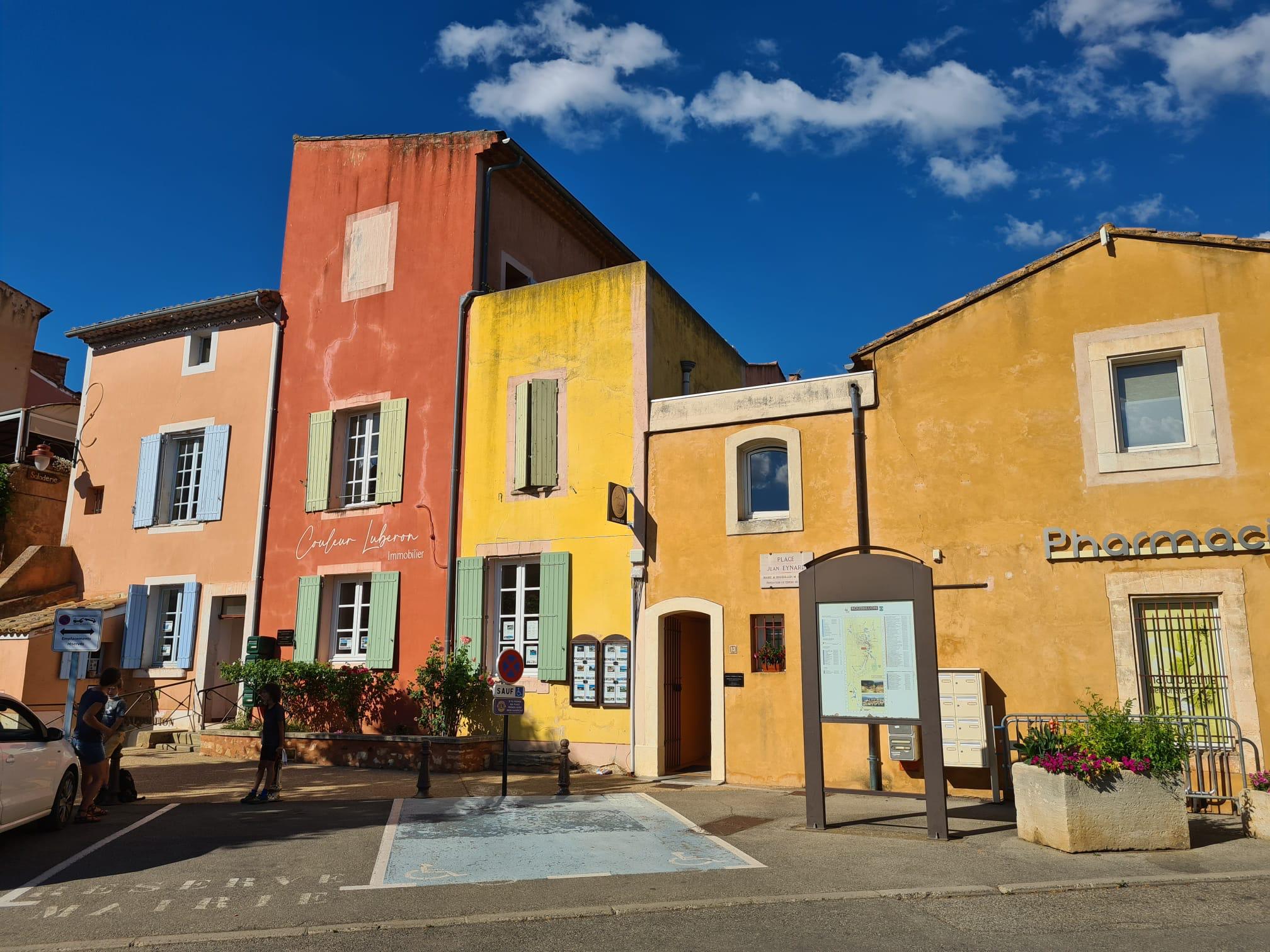 Roussillon et ses ocres